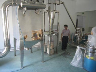 氣流粉碎機設(shè)備安裝方法